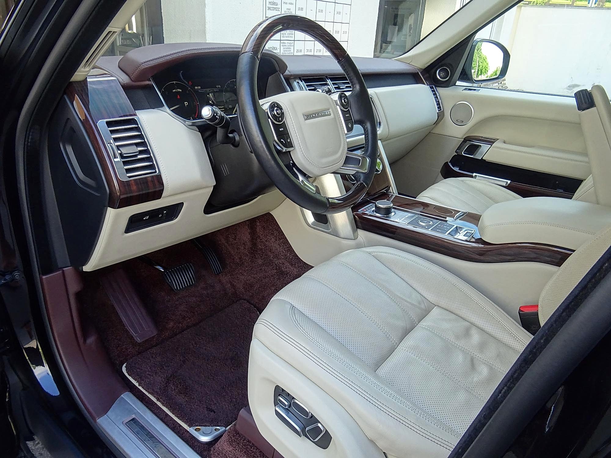Land Rover Range Rover